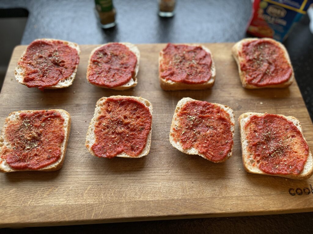 pizza bruschetta 3 scaled