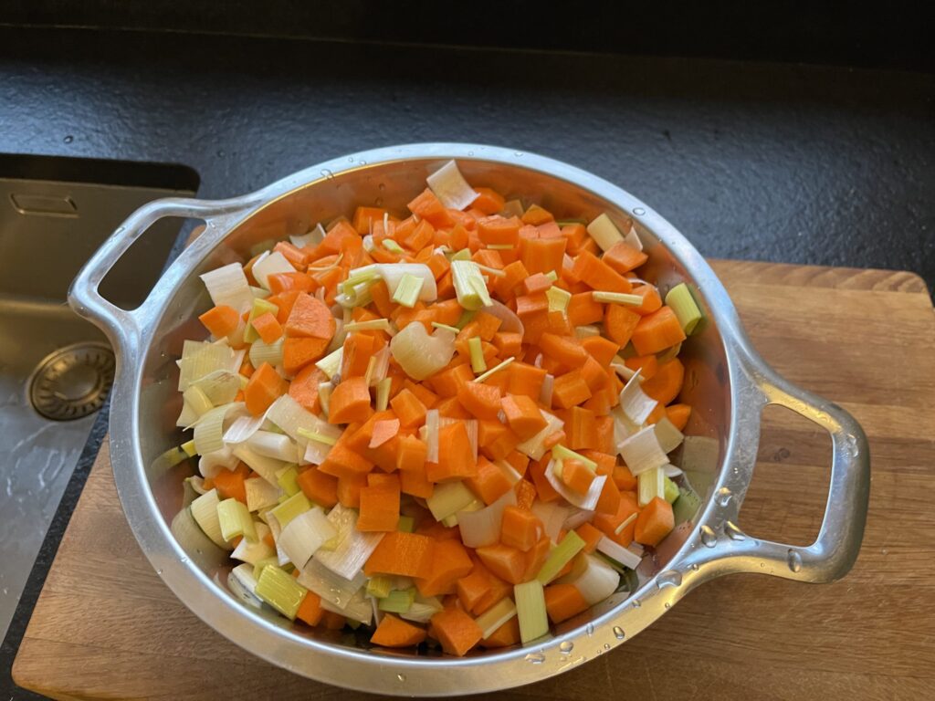 gegratineerde macaroni met broccoli en erwten 2 scaled